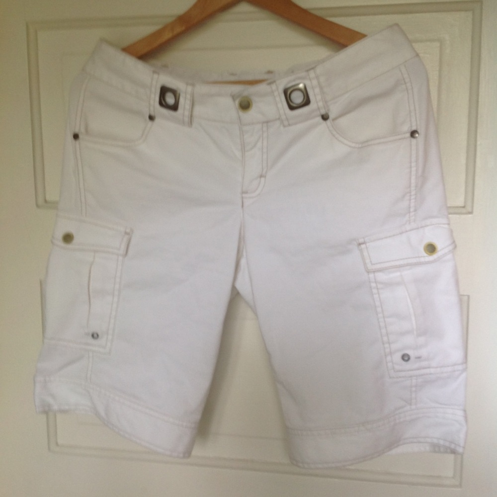 Athleta Kick It Shorts